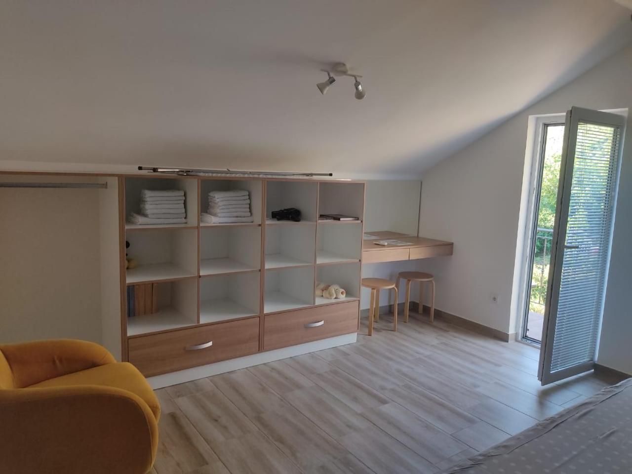Apartment Maritimo Котор Екстериор снимка