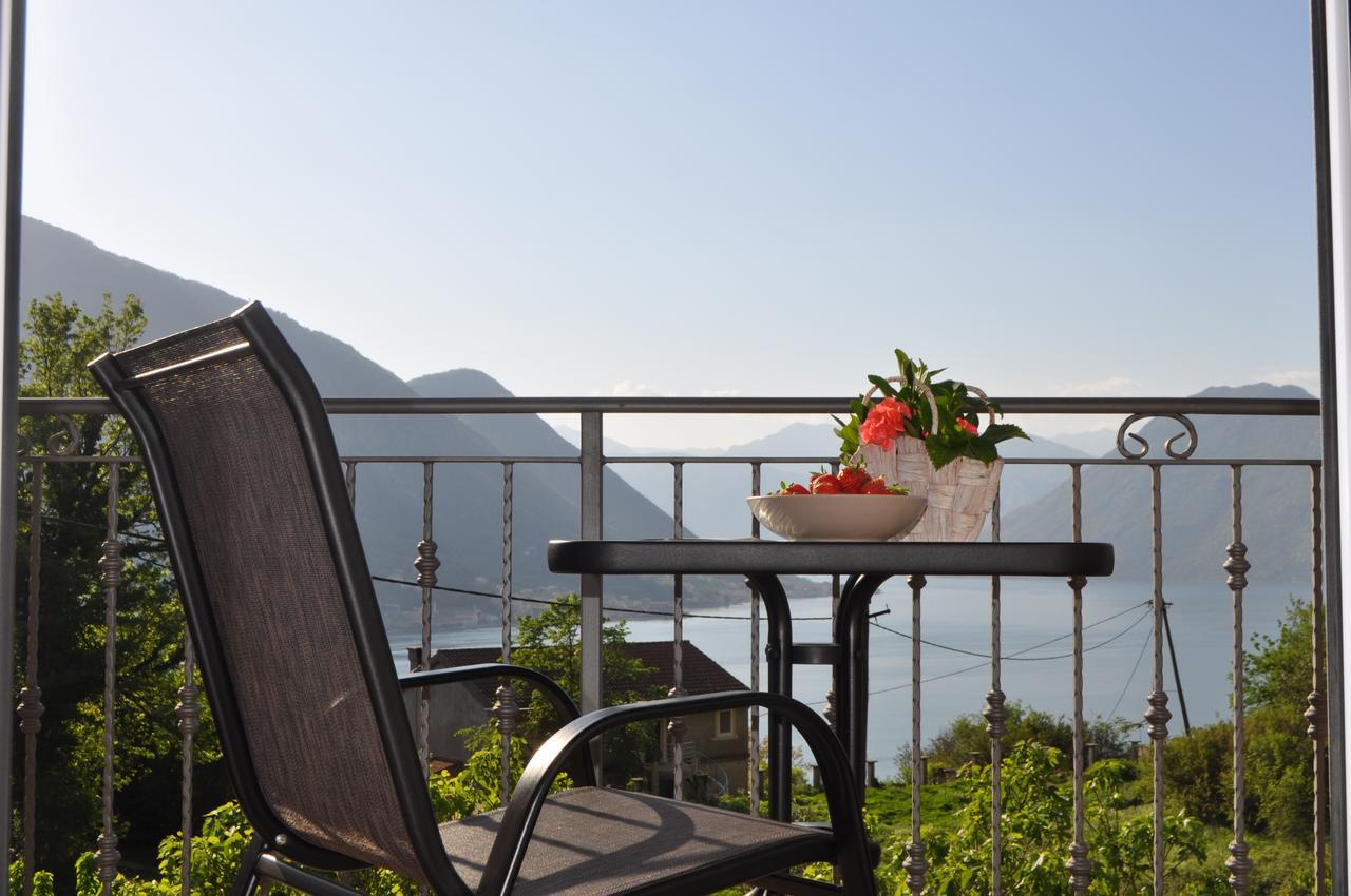 Apartment Maritimo Котор Екстериор снимка