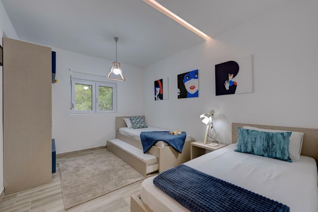 Apartment Maritimo Котор Екстериор снимка
