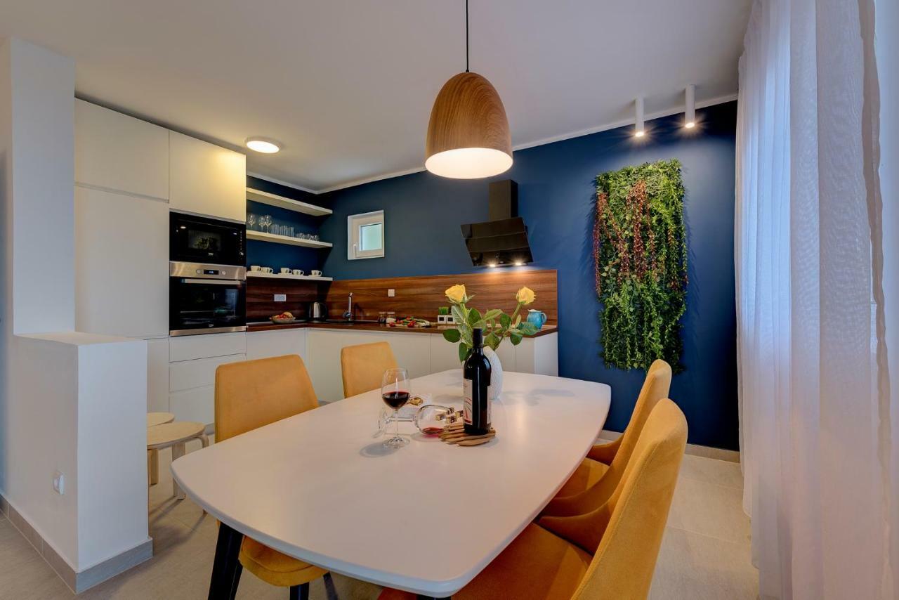 Apartment Maritimo Котор Екстериор снимка